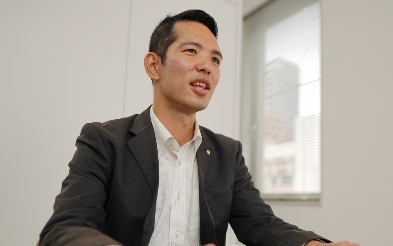 海外営業課 所属